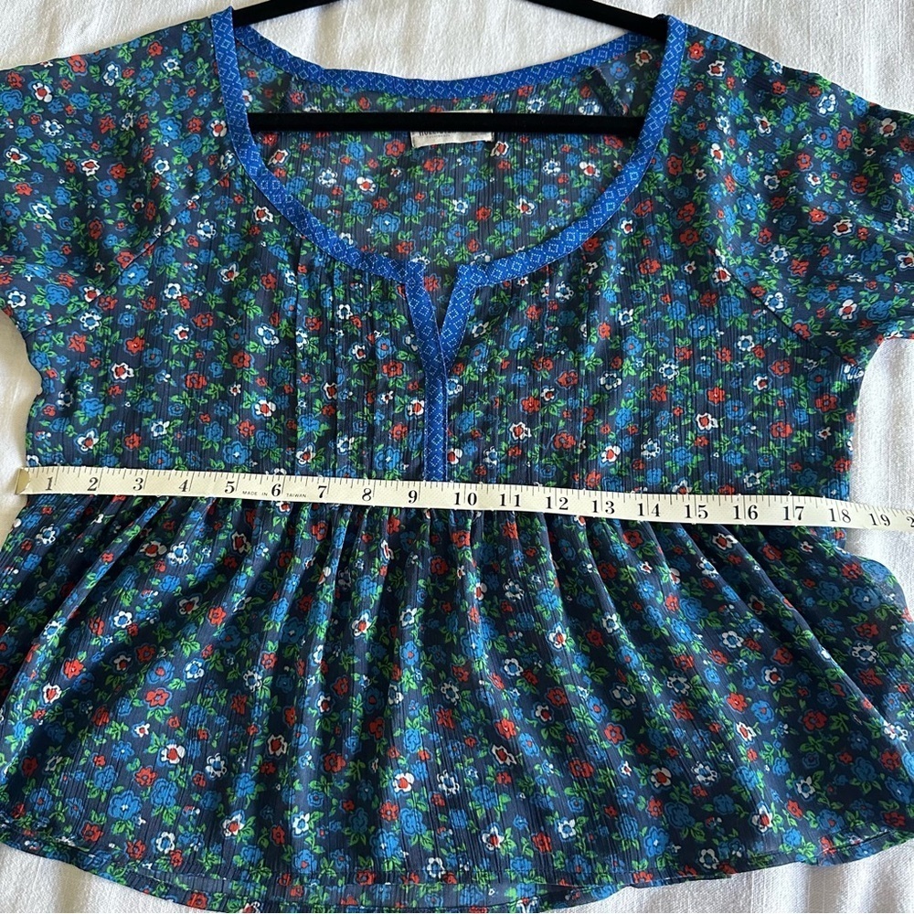 Hollister Womens S Blue Ditsy Floral Pleated Sheer Chiffon Top Boho Cottage - Picture 9 of 16